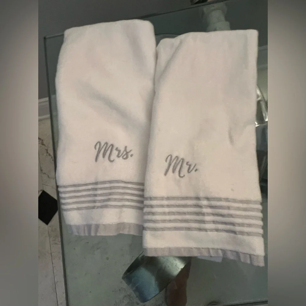 Sonoma White 'Mr.' and 'Mrs.' Hand Towels
